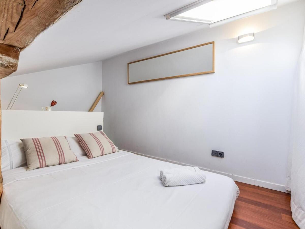 Apartamento En La Plaza De Lavapies Para 4 Personas Madrid Exterior foto